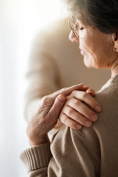 Aide administrative et juridique après le décès d'un proche