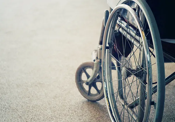 Pourquoi les seniors sont plus exposés aux accidents à domicile ?