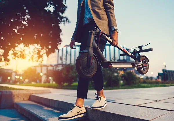 >Vélos, trottinettes électriques et autres EDPM