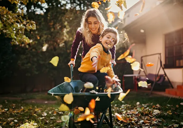 Comment protéger son logement en automne : 8 précautions à prendre